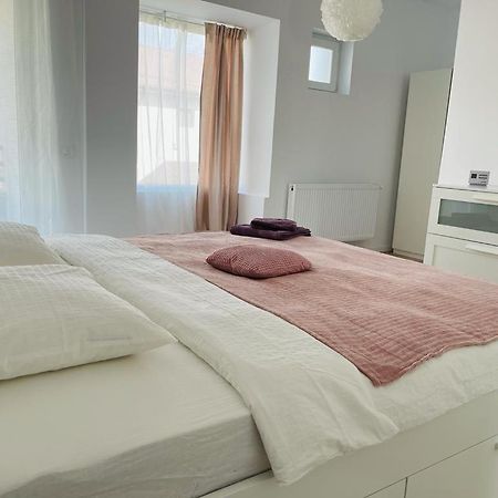 אוטופן Galaxy Residence Villa מראה חיצוני תמונה